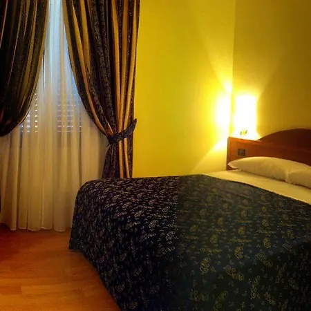 Saint Peter 4*
