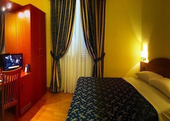 圣彼得酒店 招待所 4*